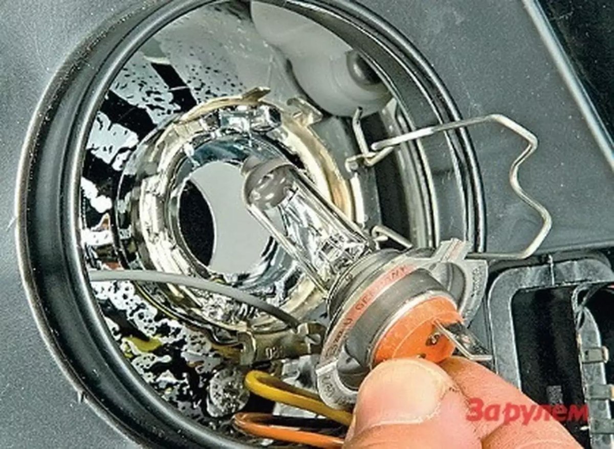 Лампочка ближнего света Калина 2