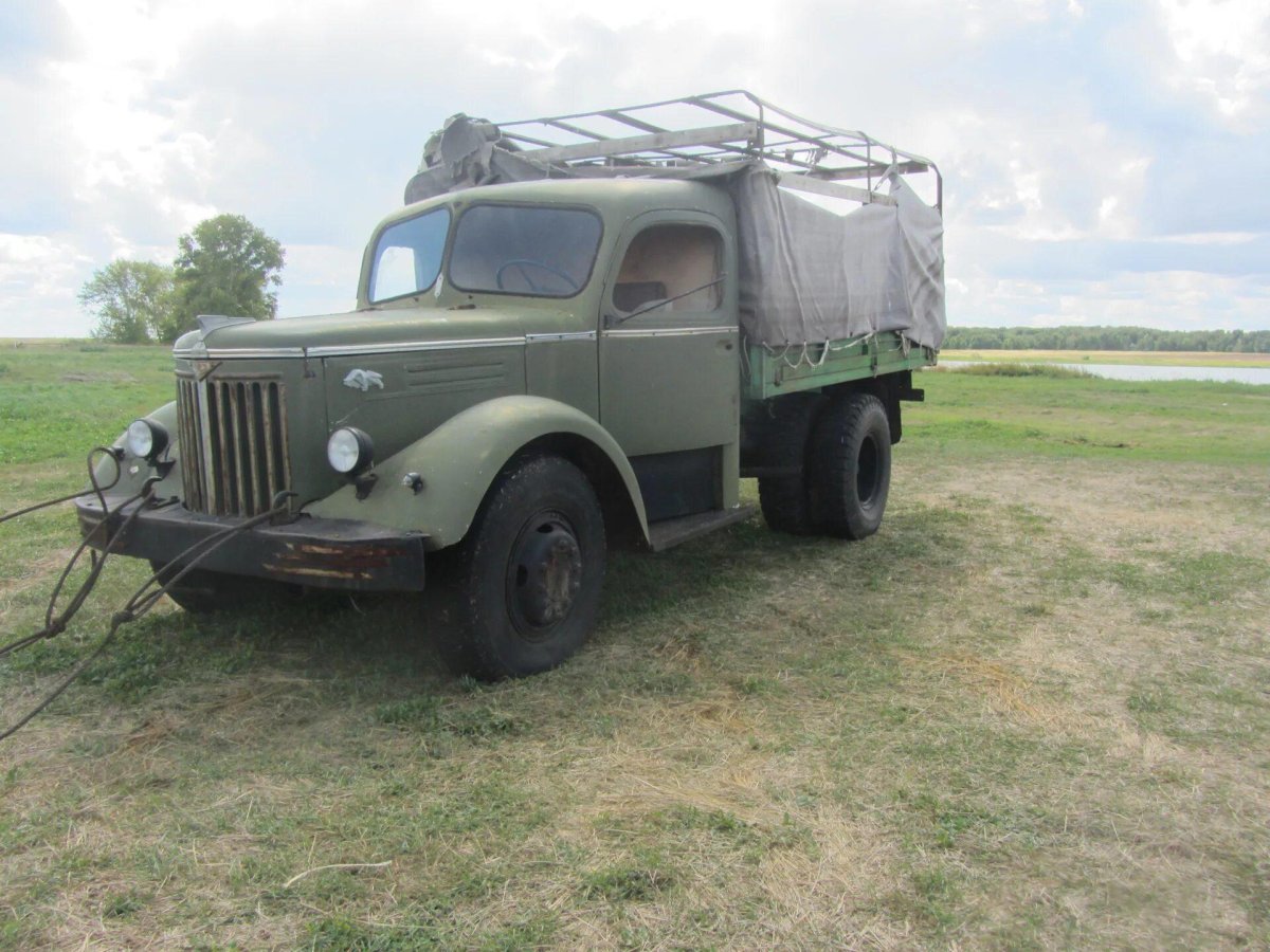 На шасси МАЗ-200