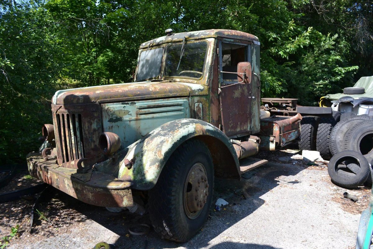 МАЗ 200 лесовоз