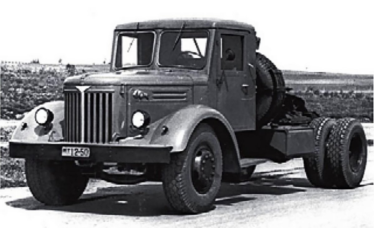 МАЗ-502в седельный тягач