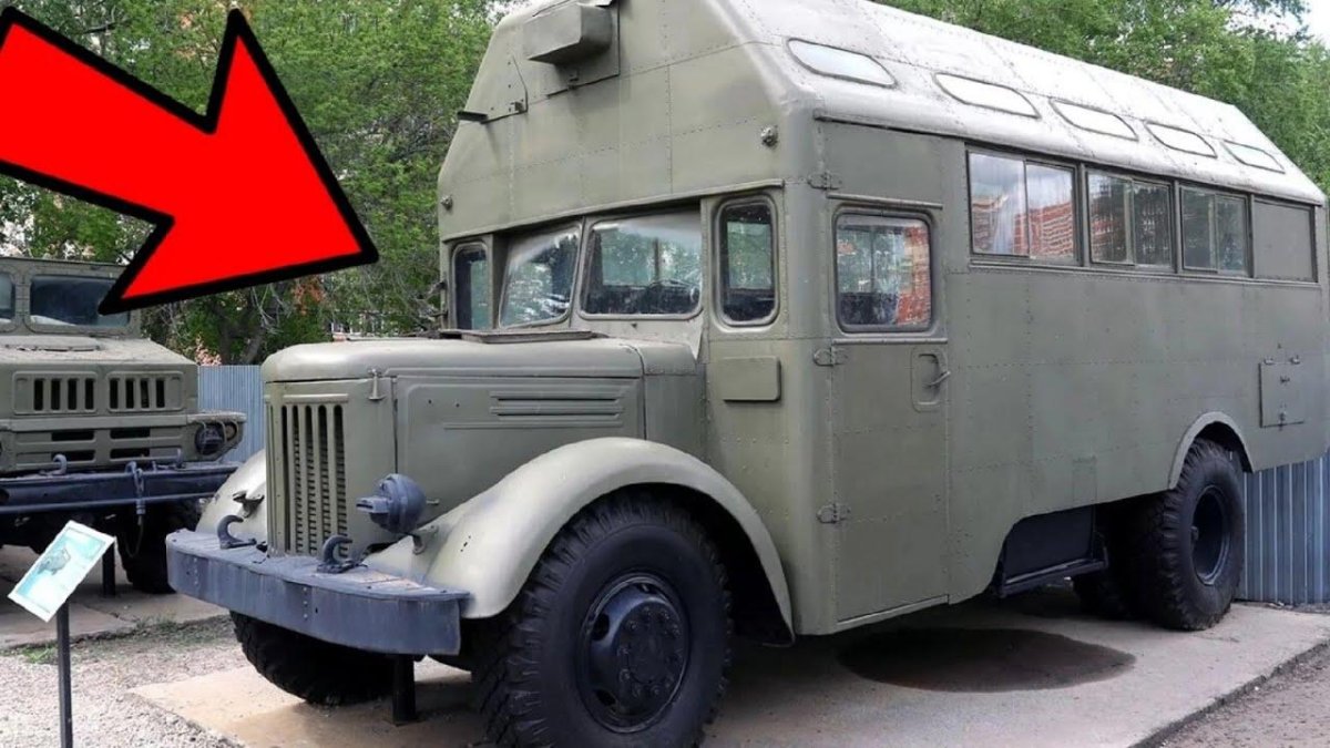 МАЗ 200 армейский