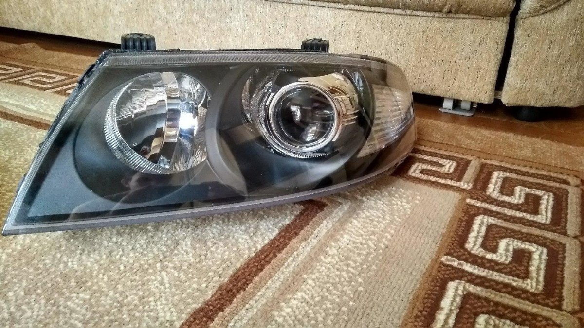 Фары Ниссан Альмера Классик b10