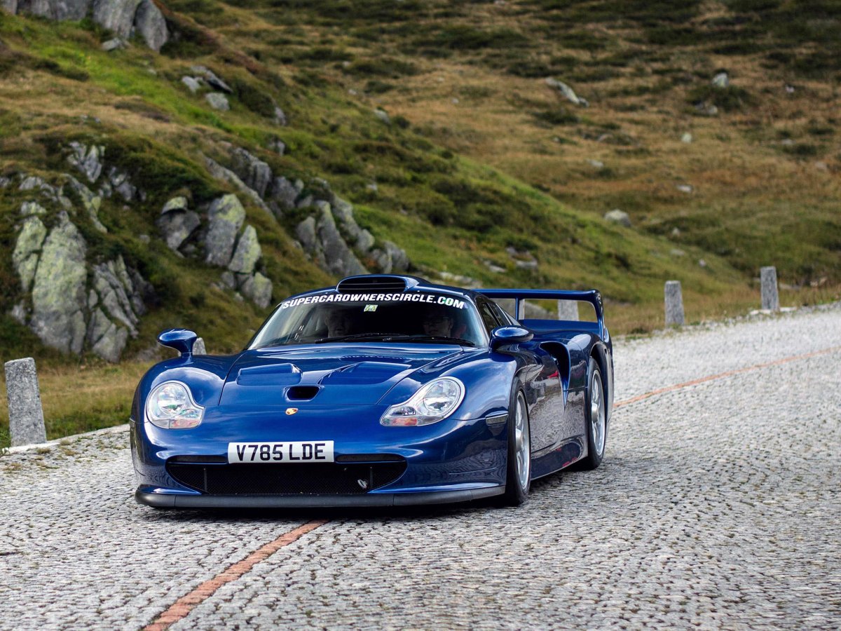 Porsche gt1