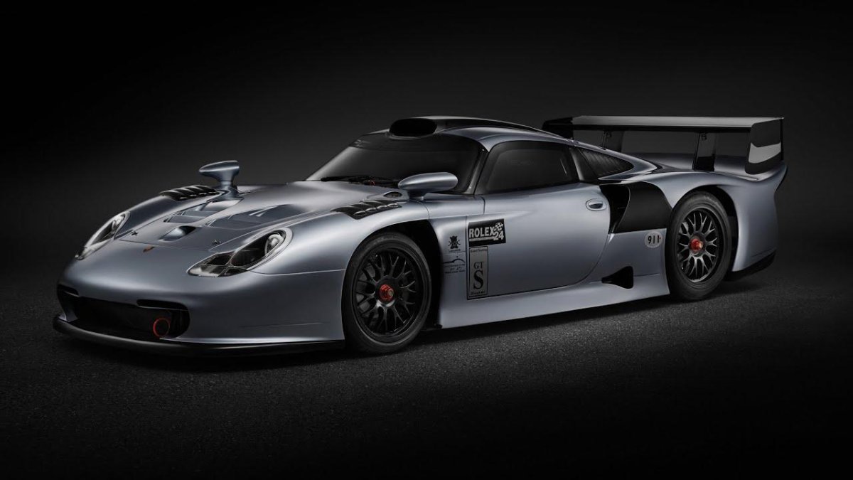 Porsche 911 gt1 996