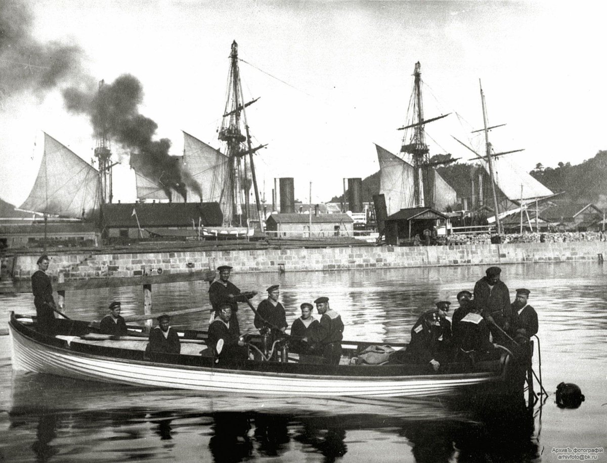 Броненосный крейсер Дмитрий Донской