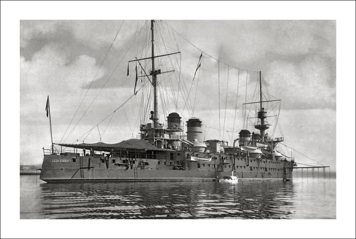 Броненосный крейсер Леон Гамбетта