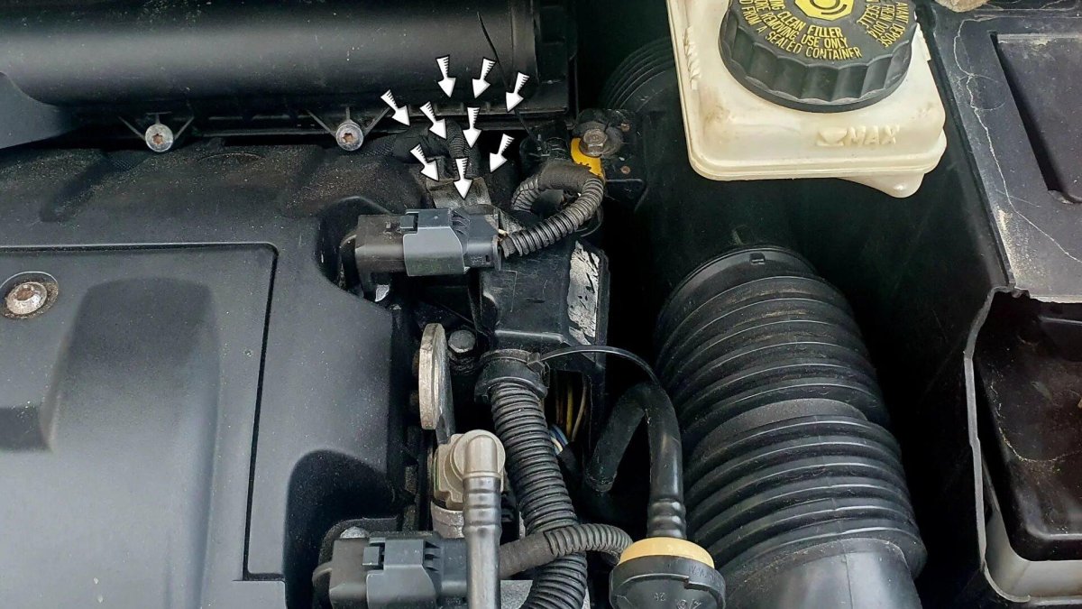 Ошибки Пежо 308 0343