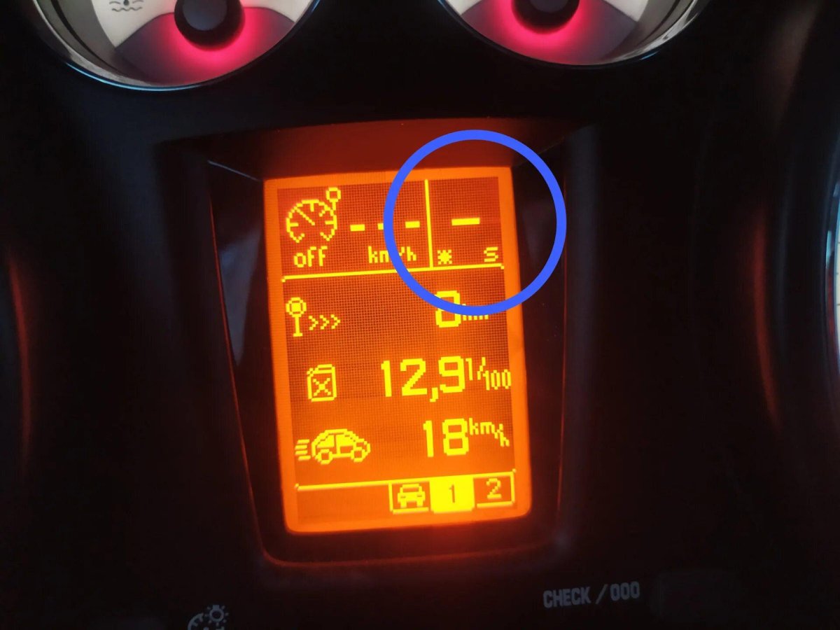 Бортовой компьютер Пежо 308