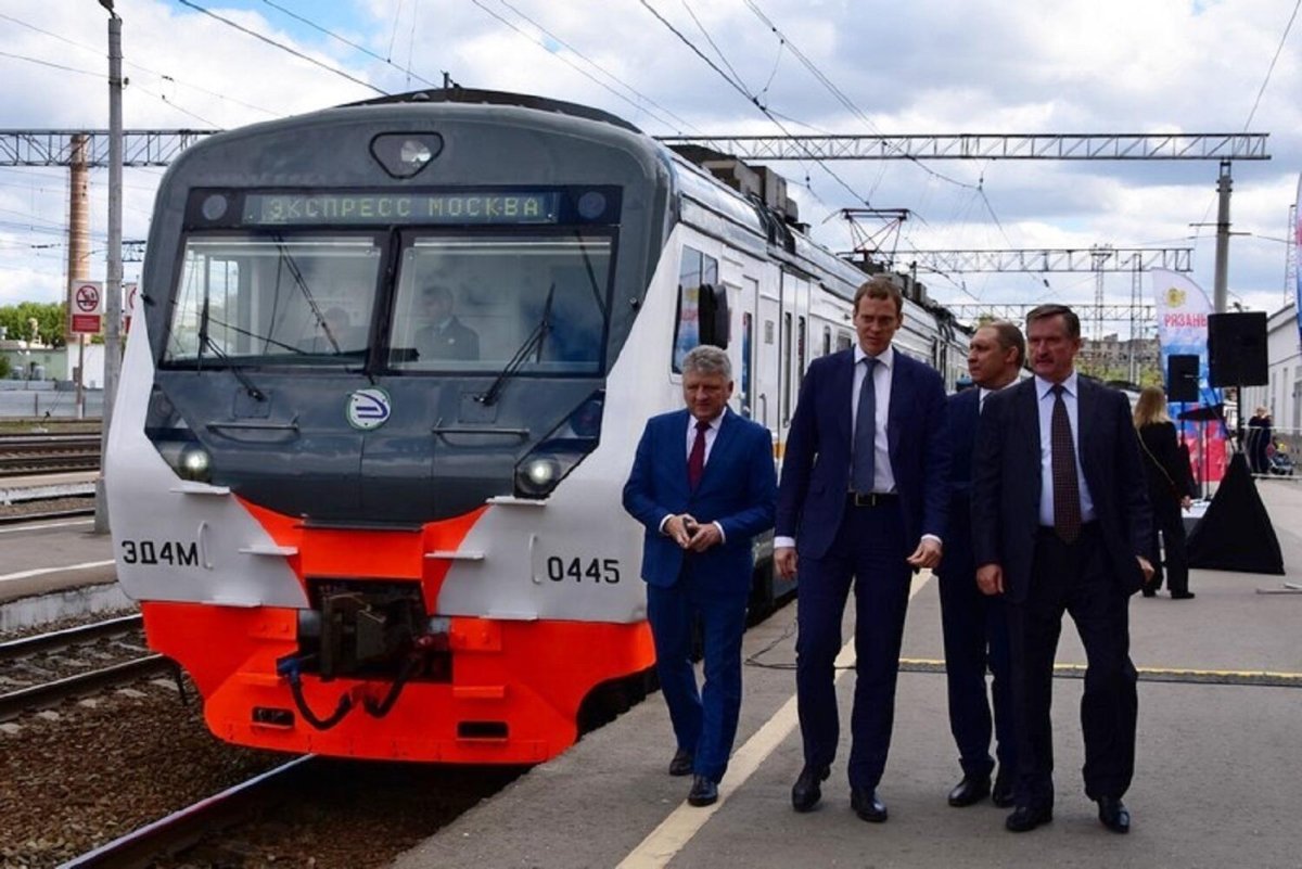 Поезд 7043 Рязань-1 Москва