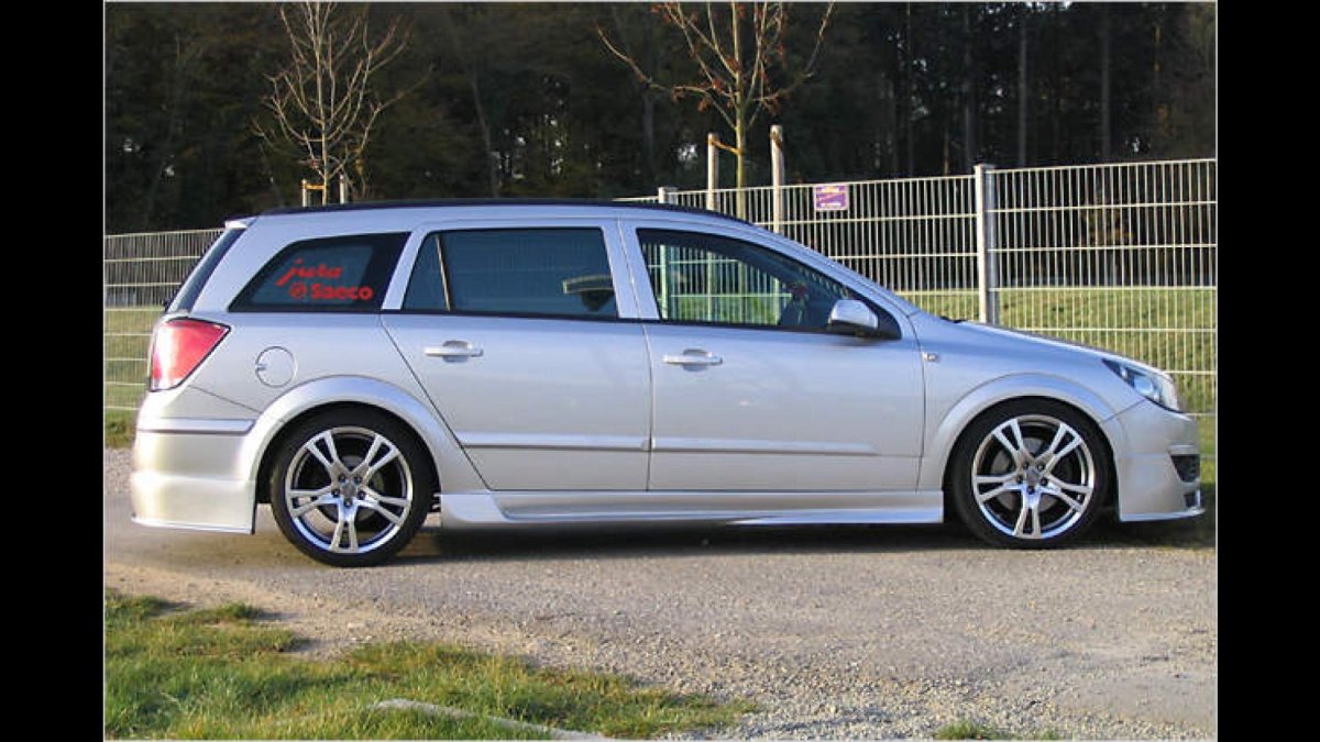 Opel Astra h Caravan r18