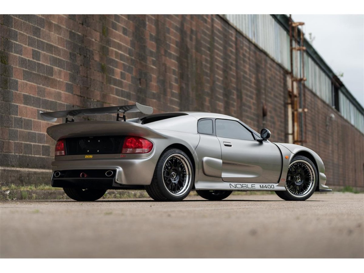 Noble m400