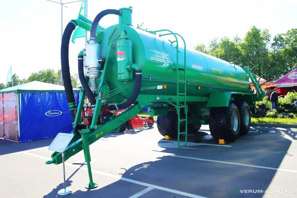 Машина для внесения жидких органических удобрений МЖУ-20