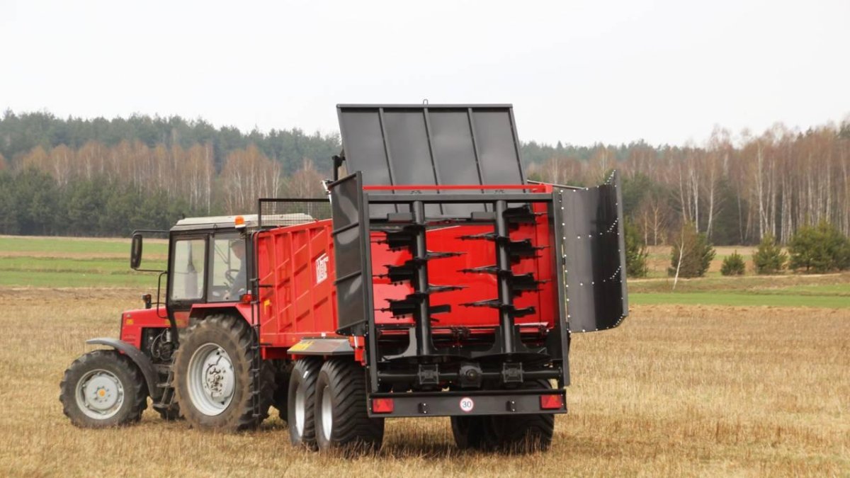 МТТ-9 разбрасыватель