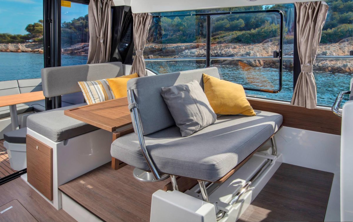 Jeanneau Merry Fisher 1095