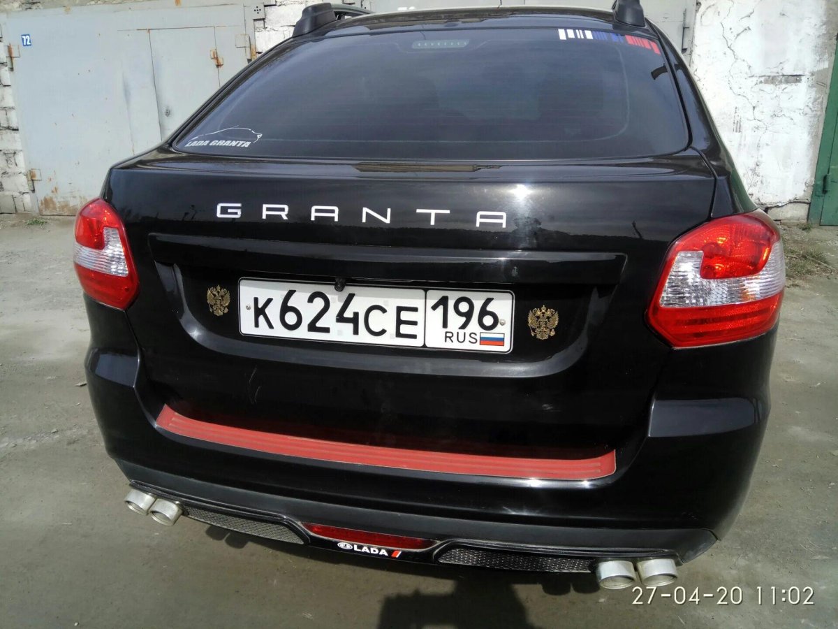 Черный шильдик Лада Гранта фл