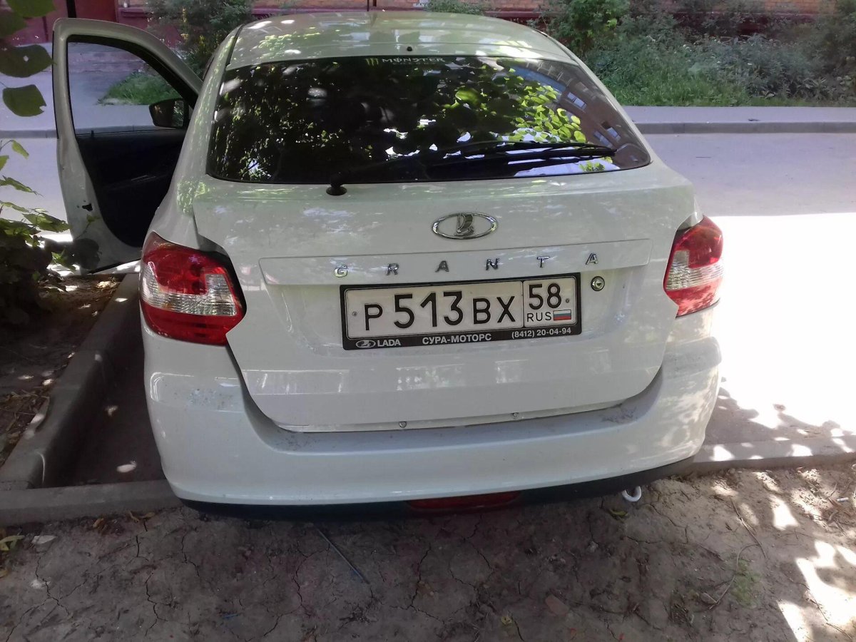 Гранта лифтбек шильдик