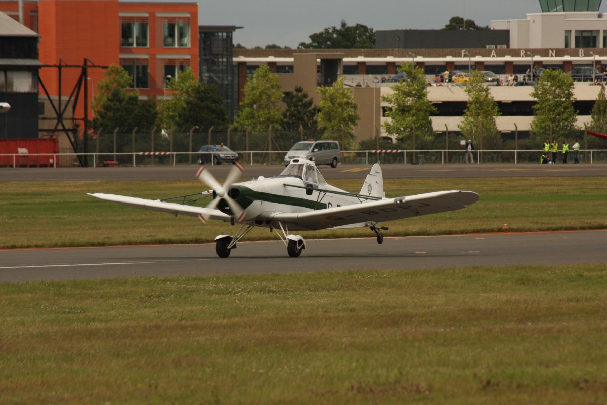 Piper pa-25