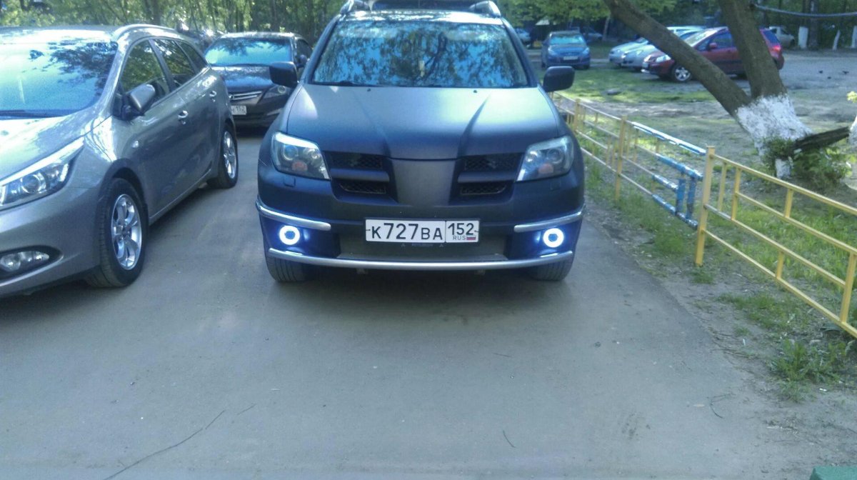 Туманки Outlander 1