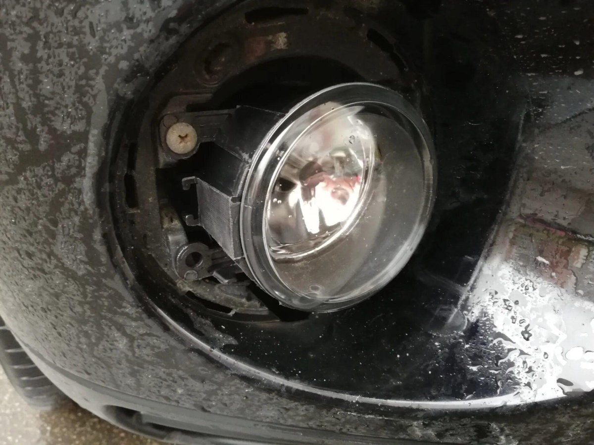 ПТФ на Аутлендер 2010