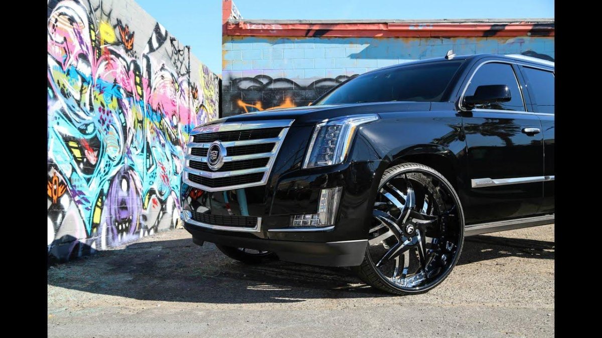 Кадиллак Эскалейд