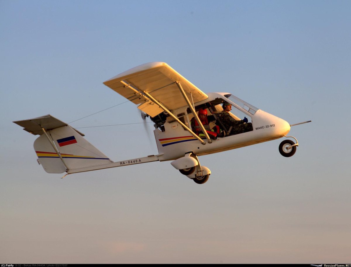 Легкомоторный самолет Бекас