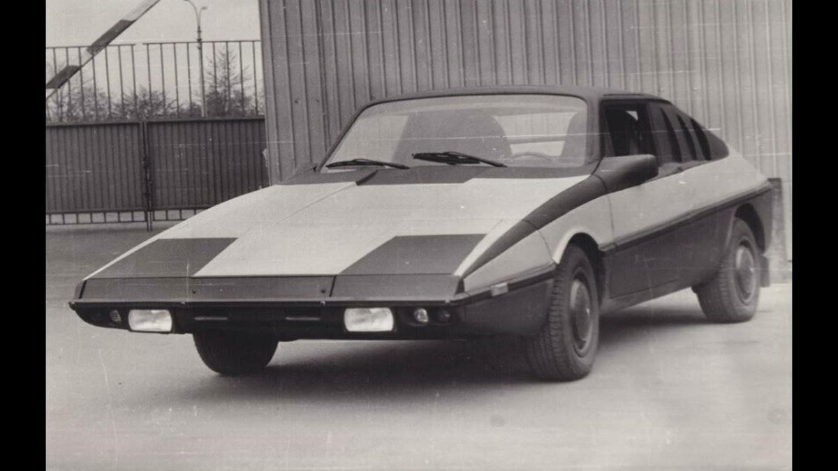 Машина кота Леопольда KVS