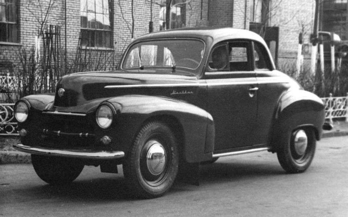 Москвич 403э-424э купе