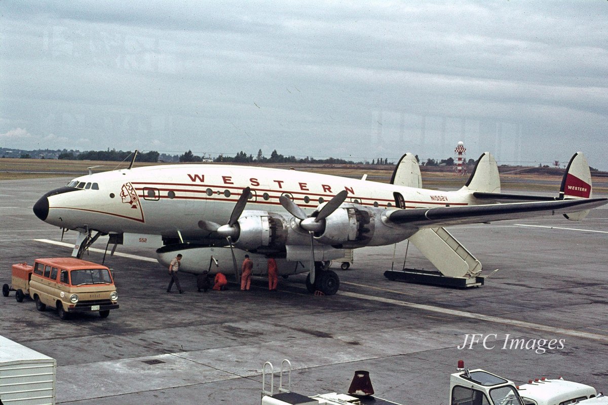 Lockheed Constellation Irish International Airlines