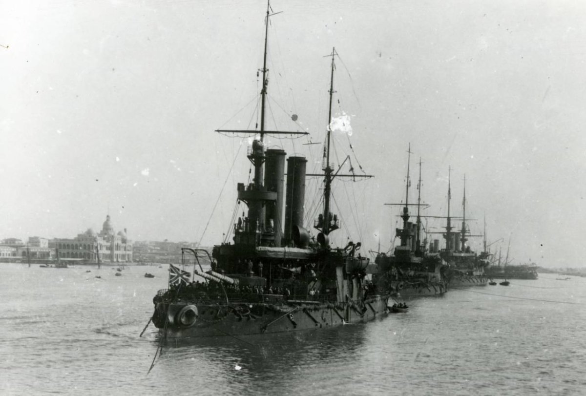 Генерал-Адмирал Апраксин броненосец