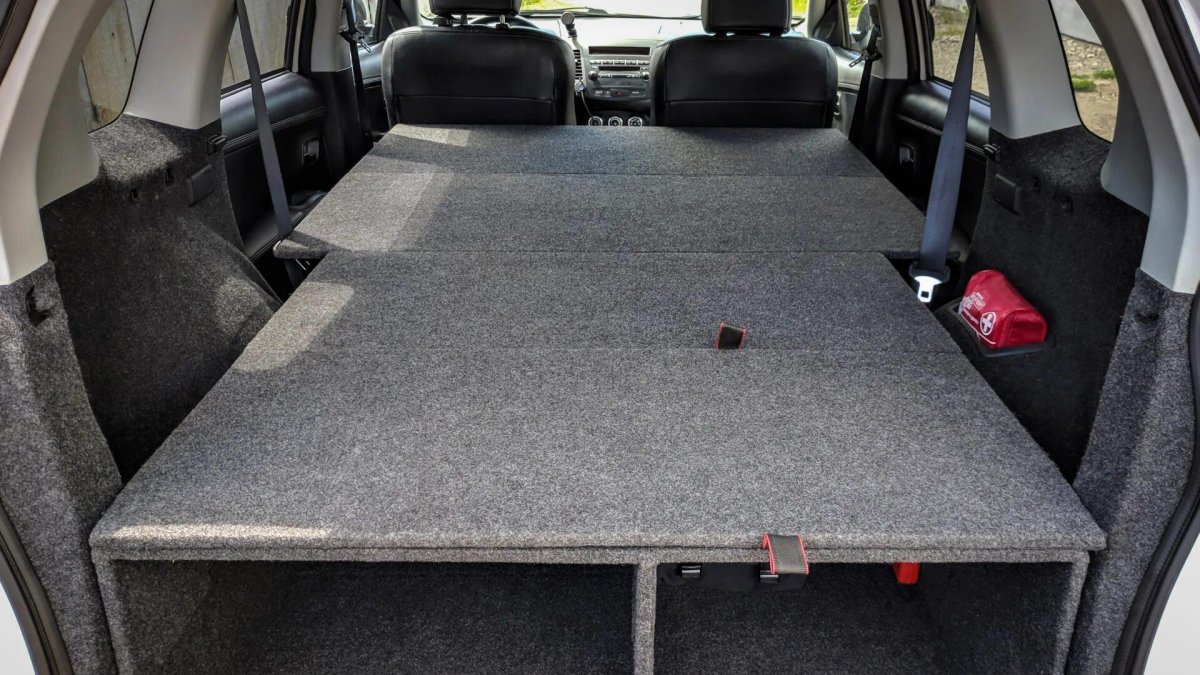 Митсубиси Аутлендер 2008 багажник