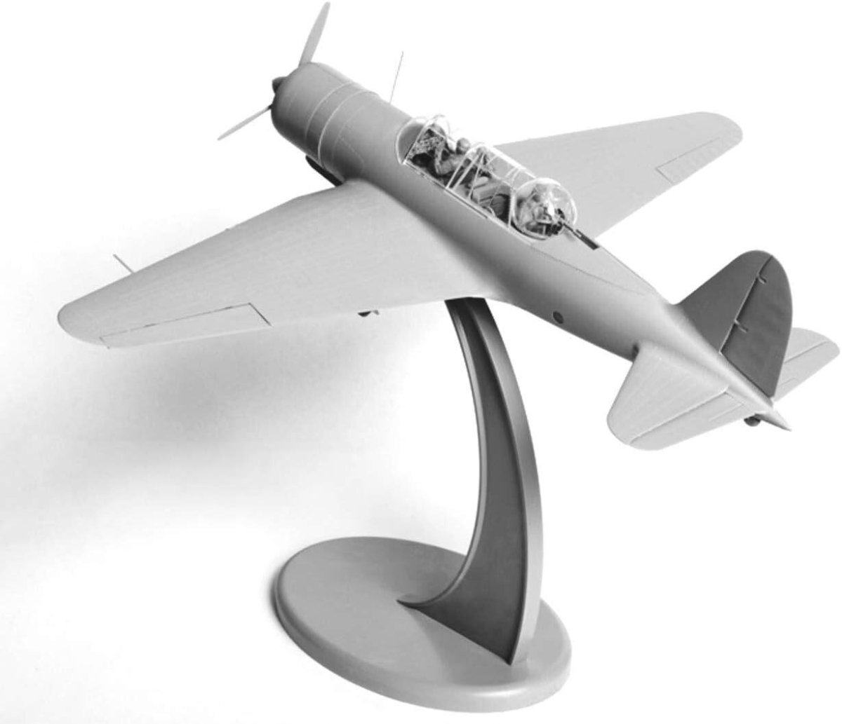 Сборная модель "Советский бомбардировщик Су-2"