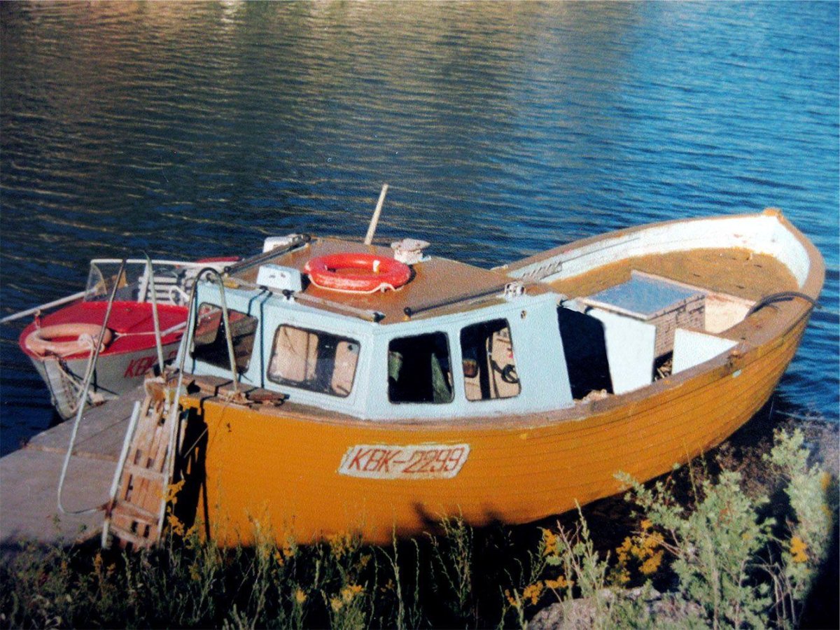 Водоизмещающий катер «Аскольд-26»