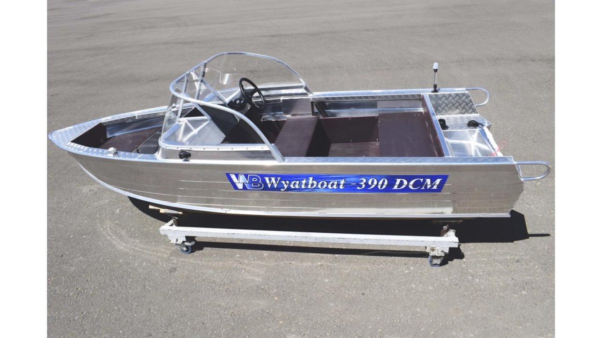 Wyatboat 390 DCM
