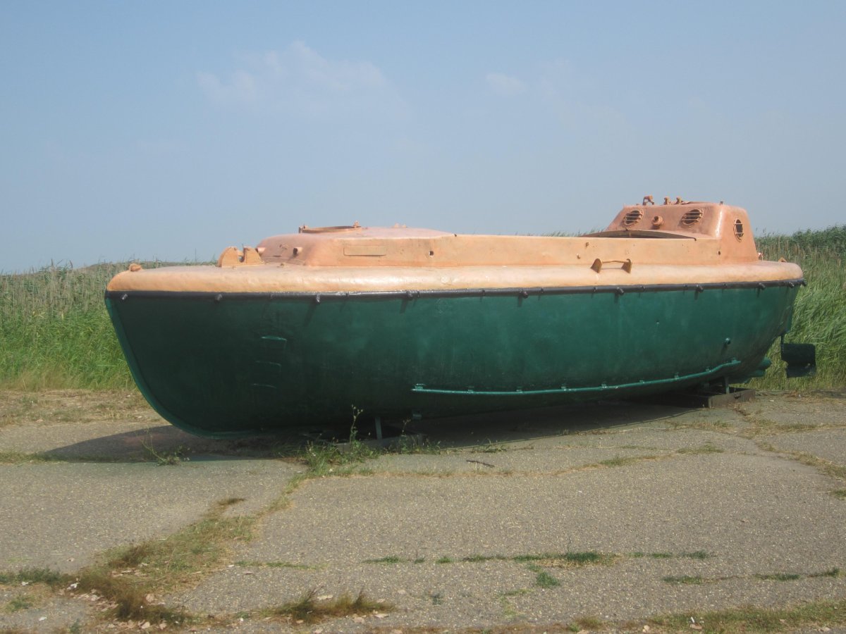 Судовая спасательная шлюпка LBP 750/960 - 65/150 P