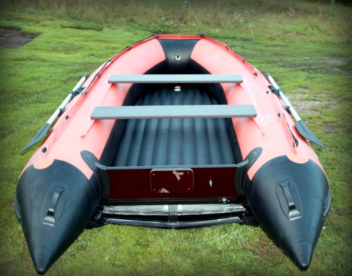 Лодка Солар 380 НДНД