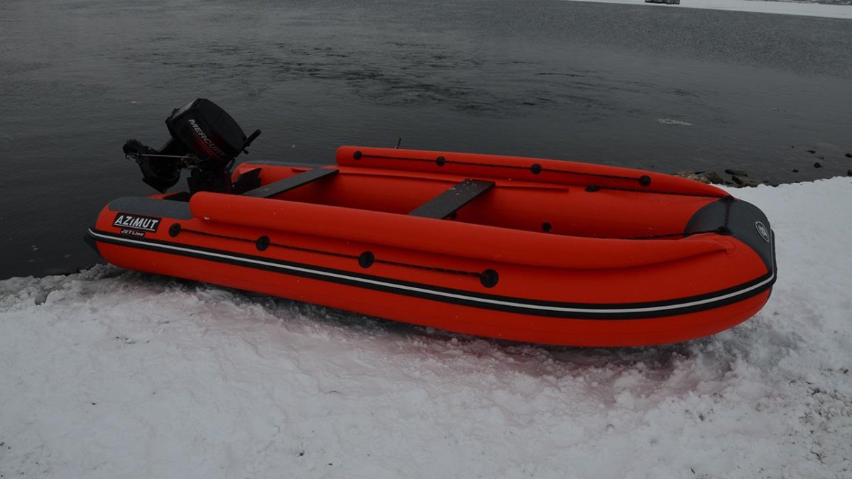 Лодка Азимут атлас 380