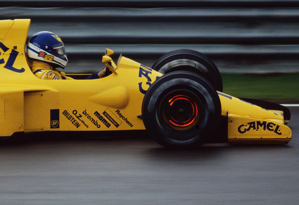 Lotus f1 1990