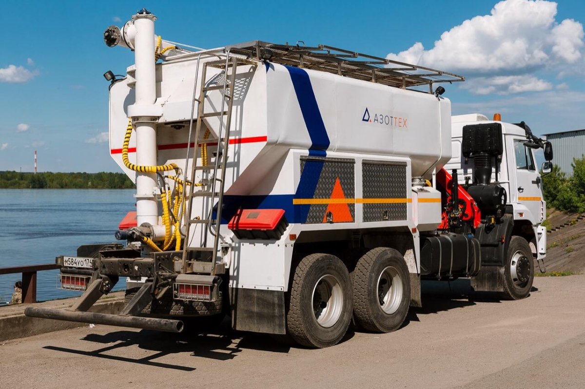 Машина зарядно-смесительная "Ульба 150-и"