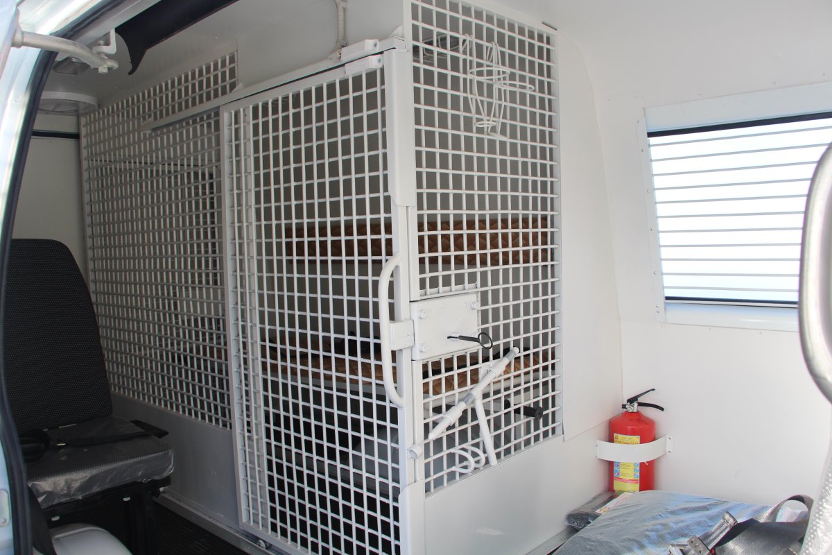 Решетки в автозаке