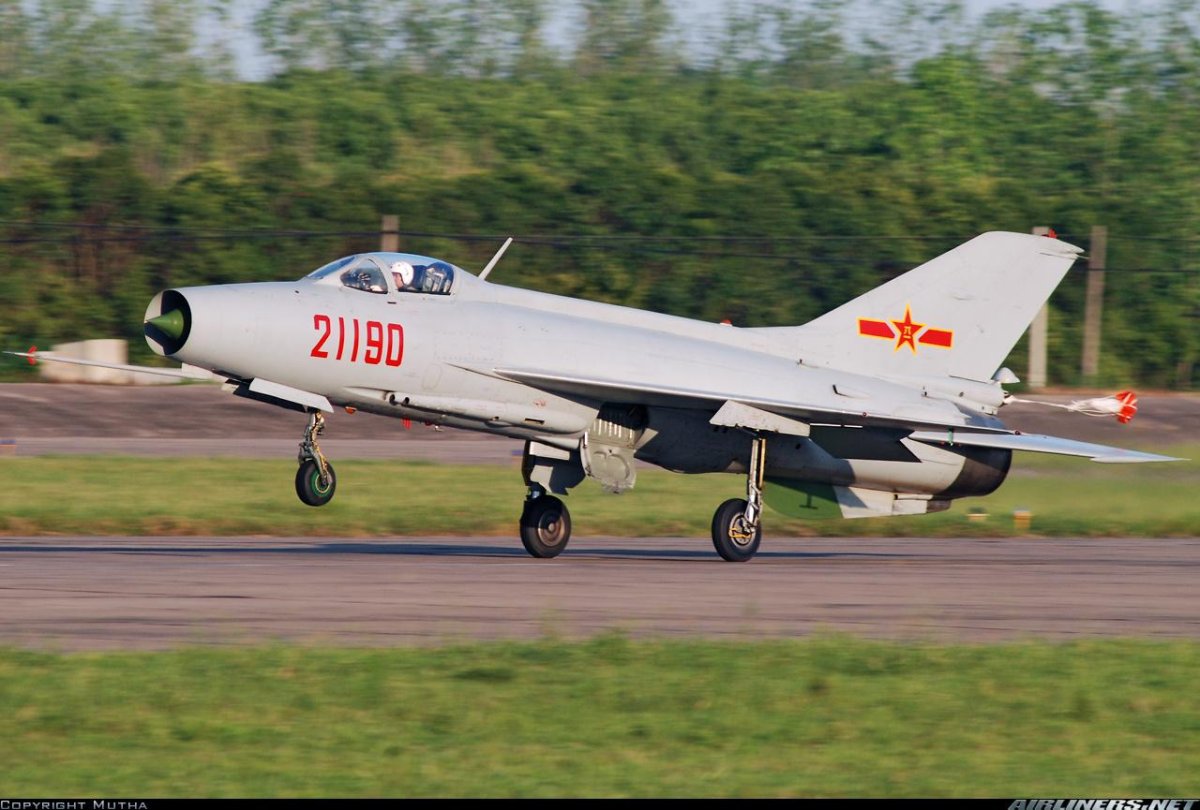 Chengdu j-7 (миг-21)