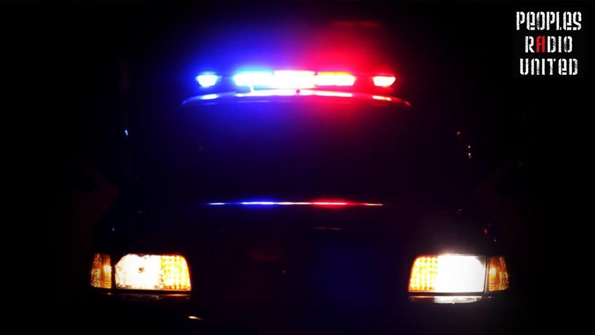 ДПС ночью с мигалками