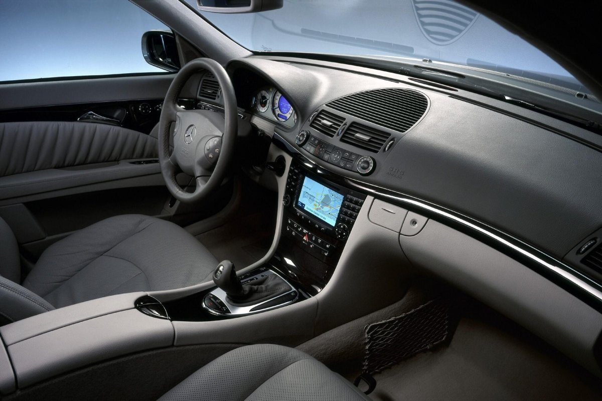 Мерседес w211 салон