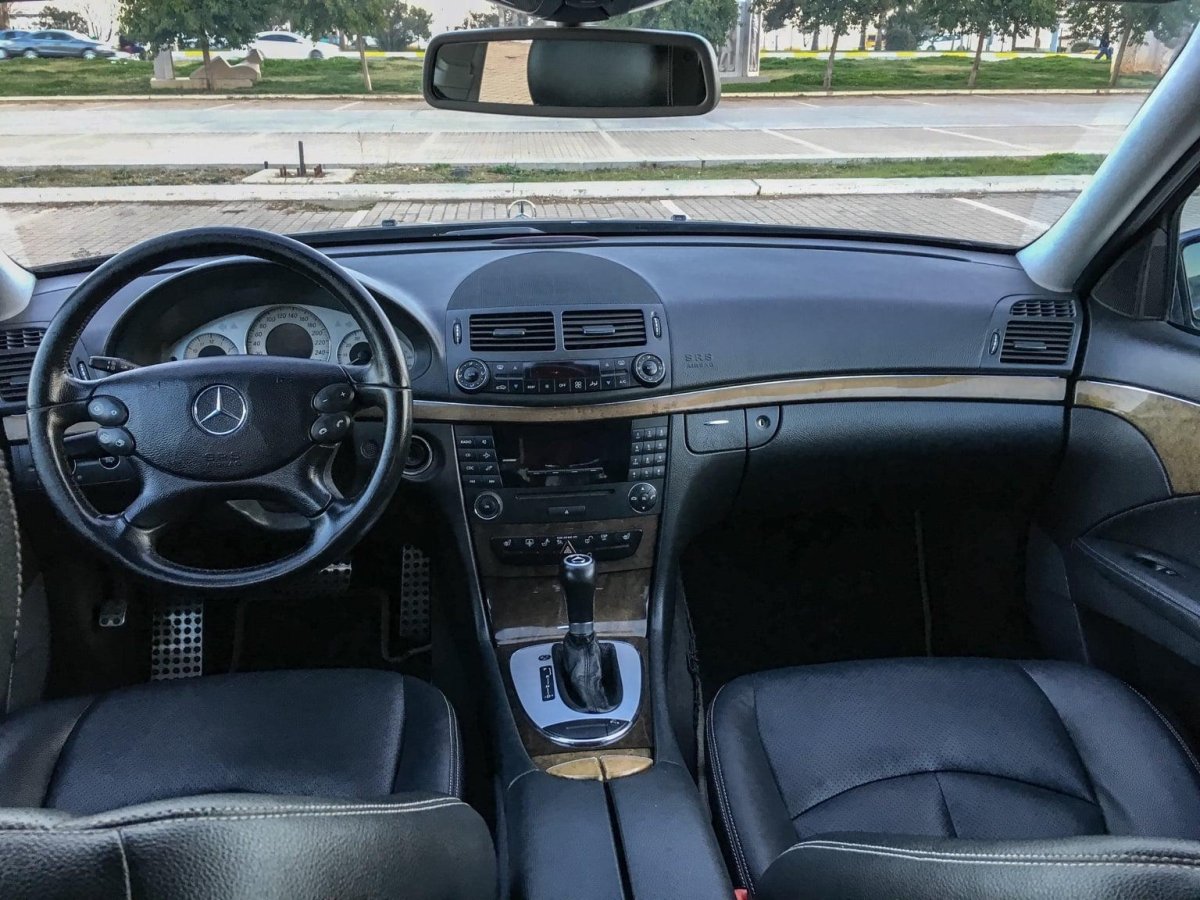 Mercedes w211 AMG салон