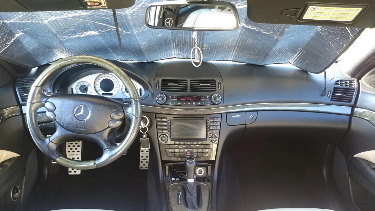 Мерседес 211 салон