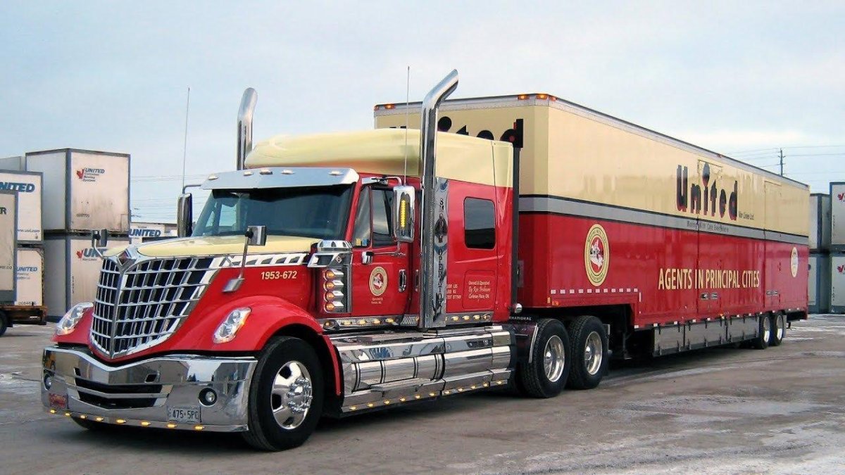 Грузовик International Lonestar