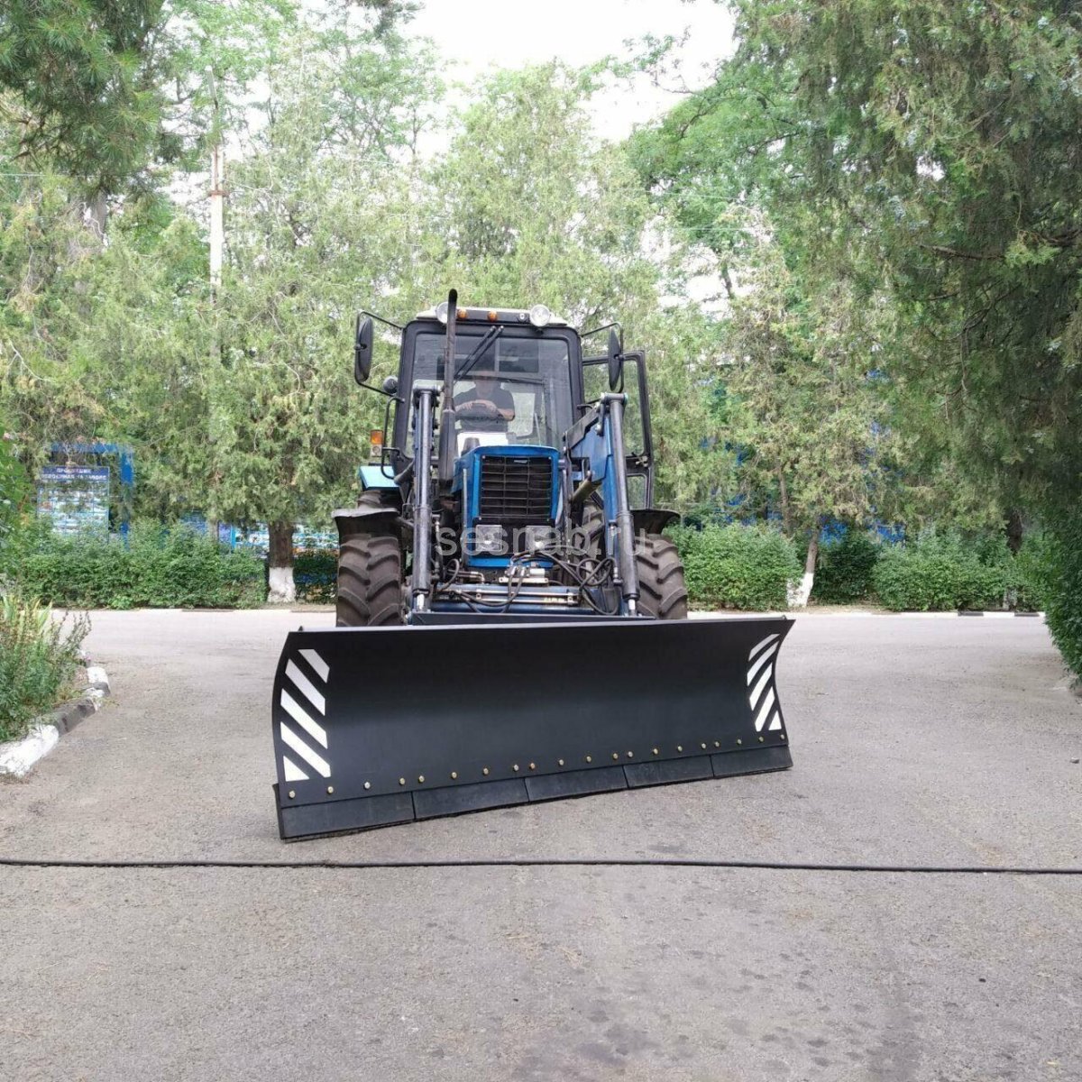 Кун-2000-30 отвал коммунальный гидроповоротный 2,5 м