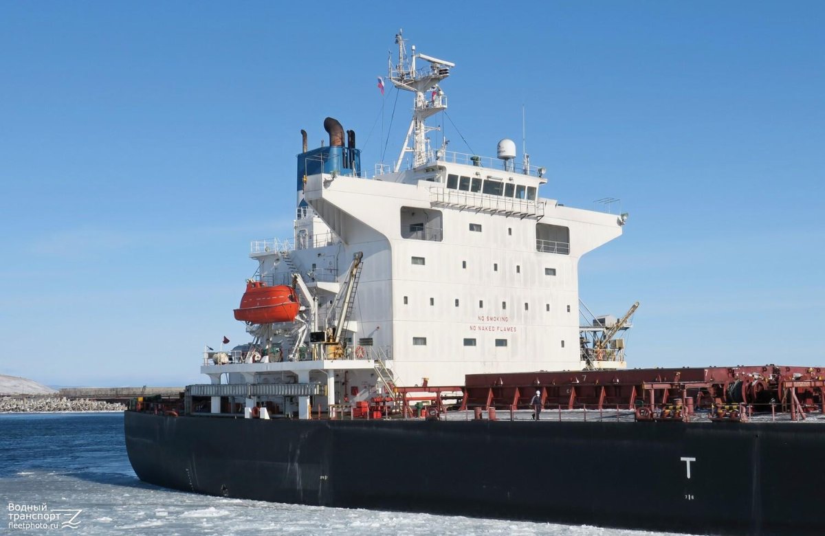 Надстройка судна