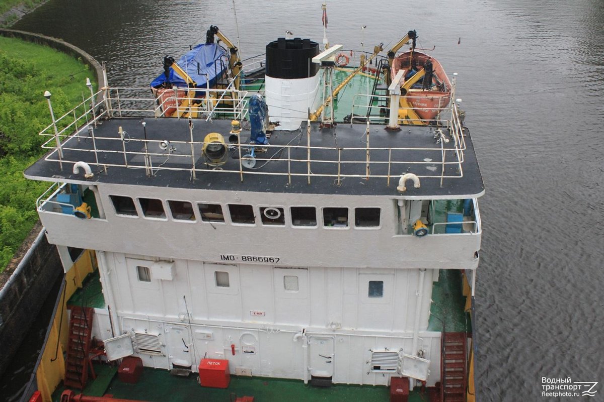 Судовые надстройки