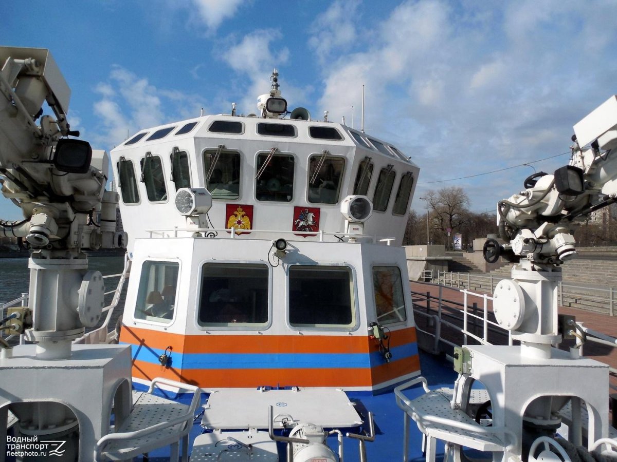 Теплоход полковник Чернышев