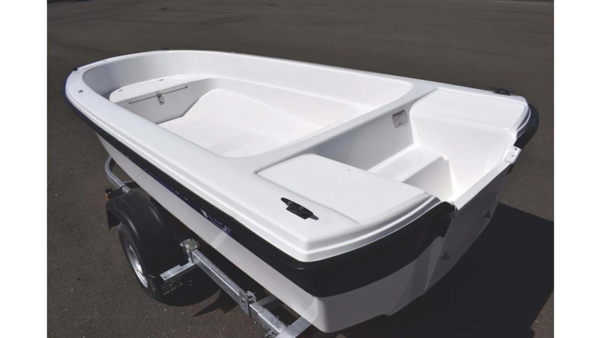 Лодка Wyatboat 430